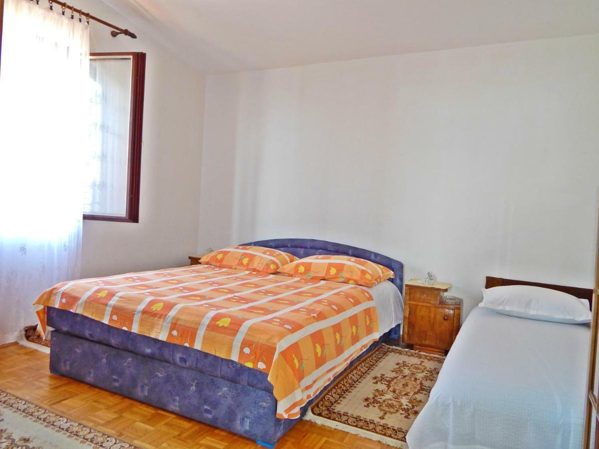 Apartment Kovacic Omis